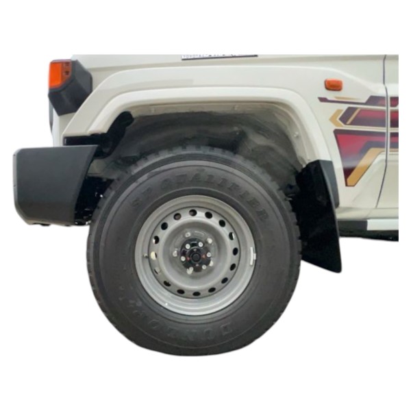 Toyota Land Cruiser 76 G-Grade 4x4 | Modena Motors