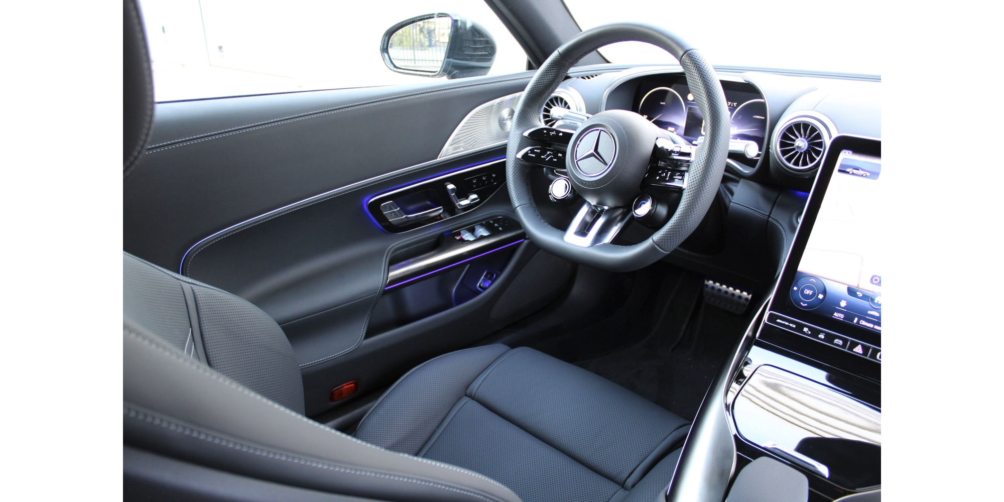 Mercedes-AMG SL 43 | Redefined Roadster Luxury