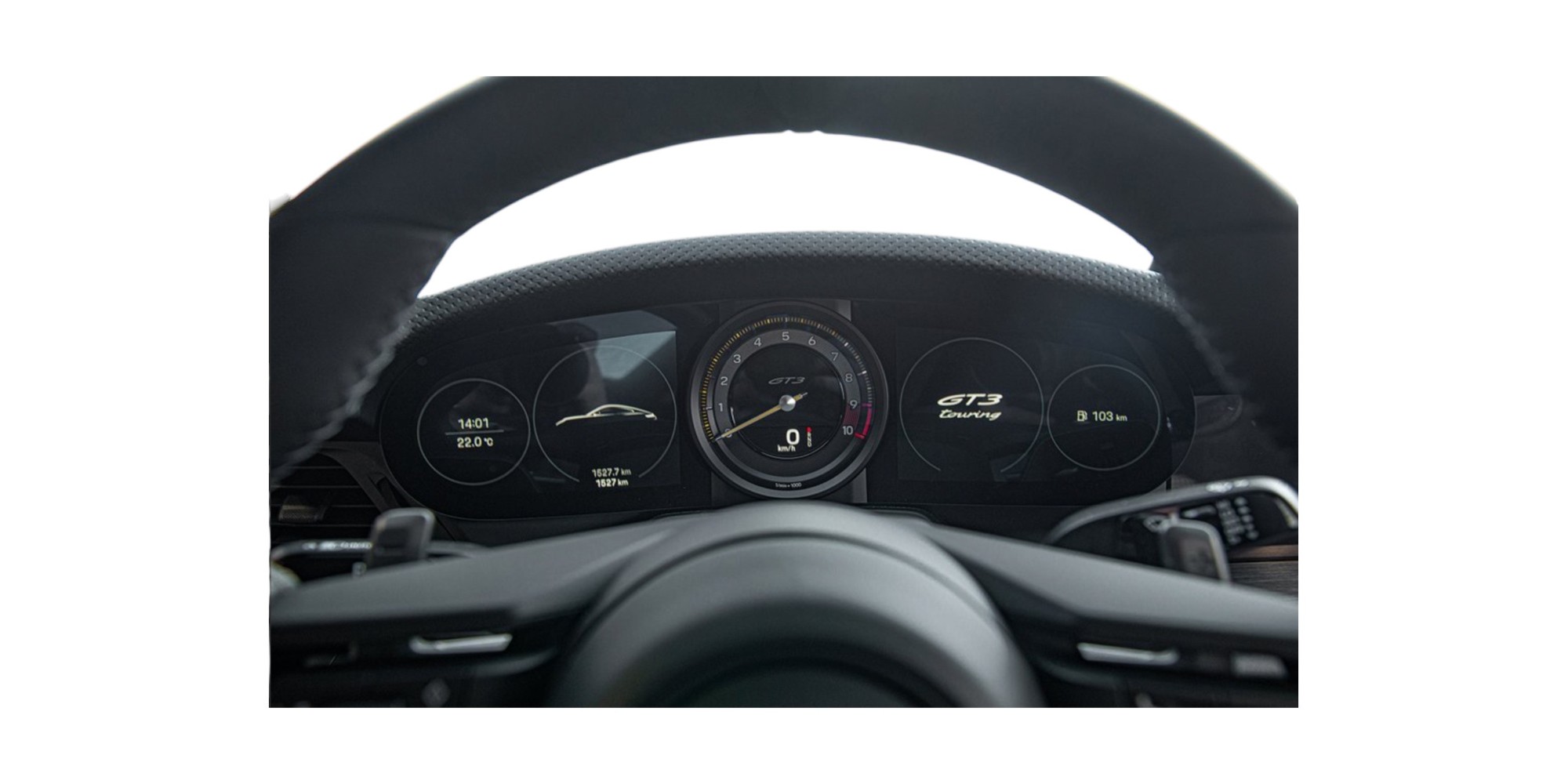 Porsche 911 992 GT3 Touring – Pure Driving Passion