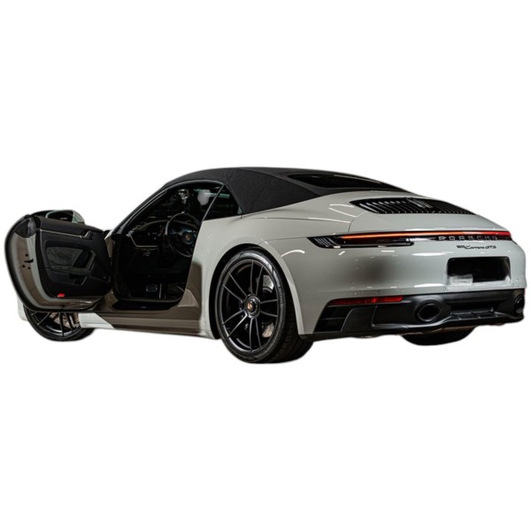 Porsche 911 992 GTS Cabrio – Potenza e Libertà di Guida