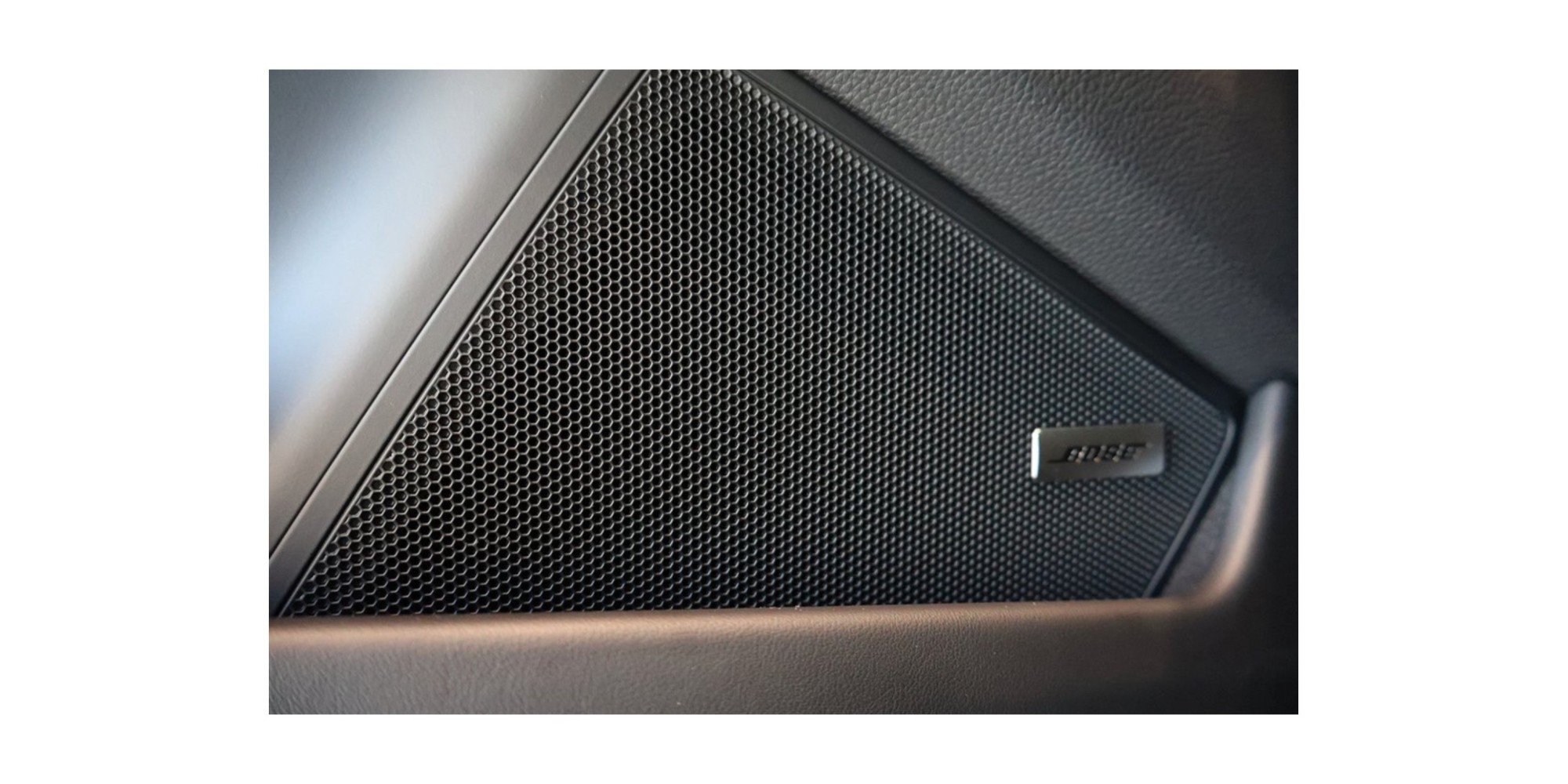 Porsche 911 992.2 Carrera - Iconic Sports Car | Modena Motors GMBH