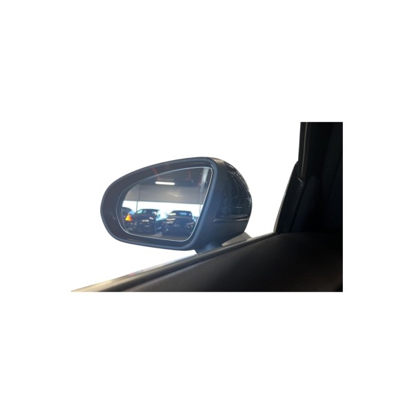 Mercedes-Benz A 250 e AMG – Plug-in Hybrid Power