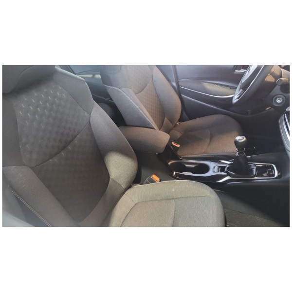 Toyota Corolla 1.8 Hybrid Eco HSD E-CVT Sedan