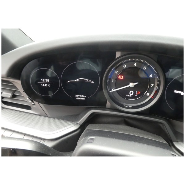 Porsche 911 992: Iconic Style and Performance