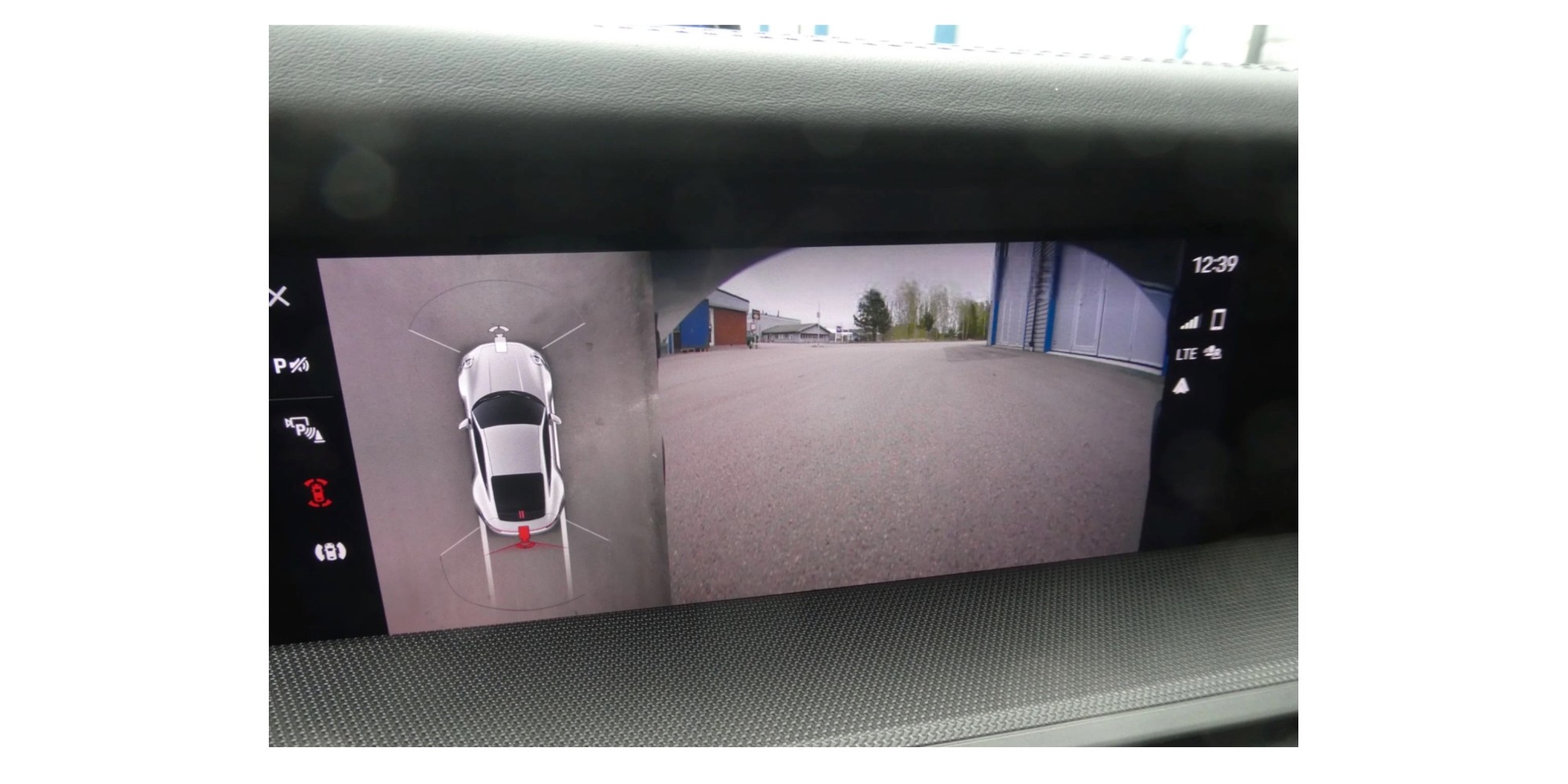 Porsche 911 992: Iconic Style and Performance