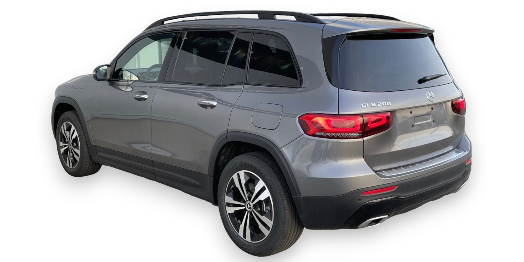 Mercedes-Benz GLB 200 | Compact and Spacious SUV