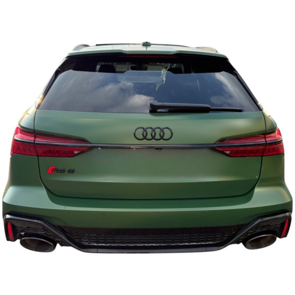 Audi RS 6 Avant | Luxury Sports Wagon