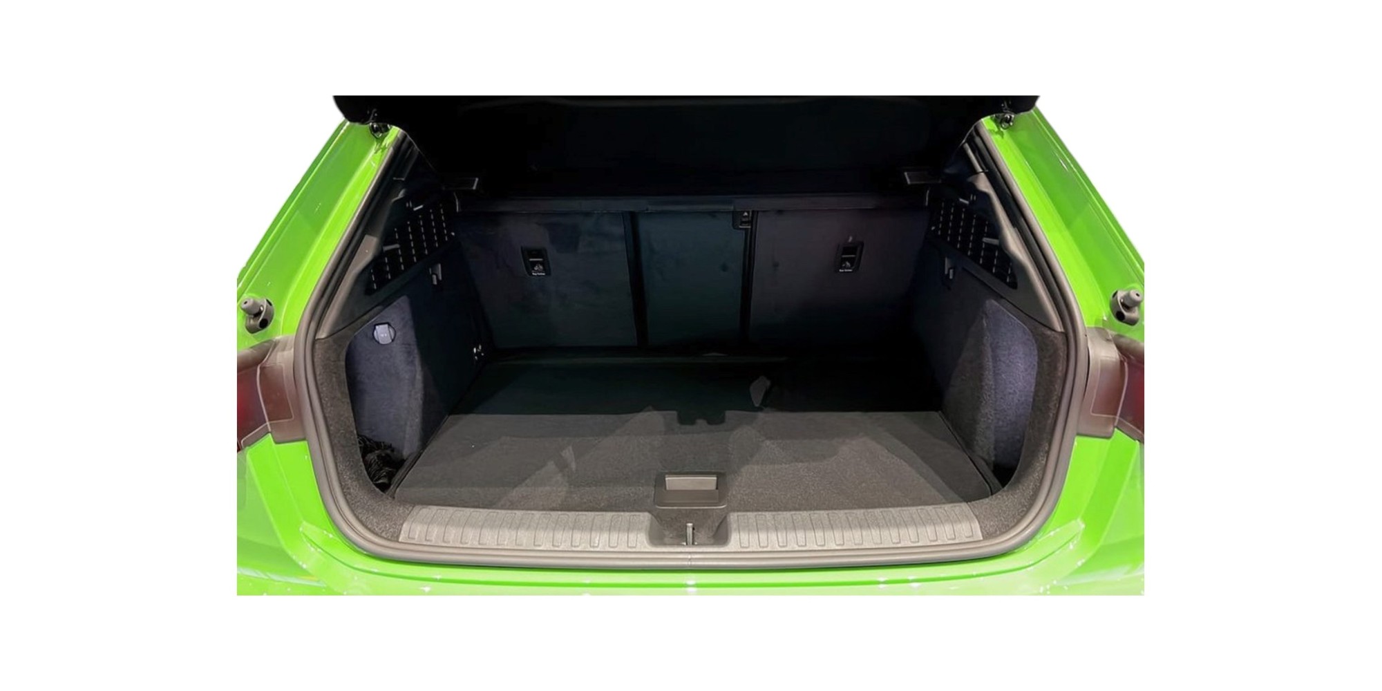 Audi RS 3 Sportback for Sale at Modena Motors GmbH