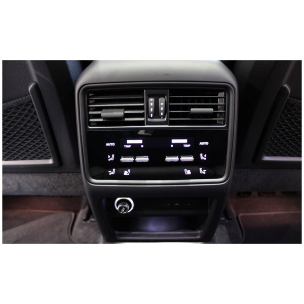 Porsche Cayenne E-Hybrid Luxury SUV – Modena Motors GmbH