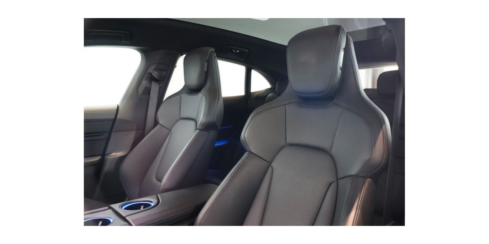 Porsche Taycan 4S Cross Turismo