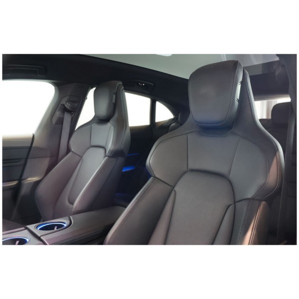 Porsche Taycan 4S Cross Turismo