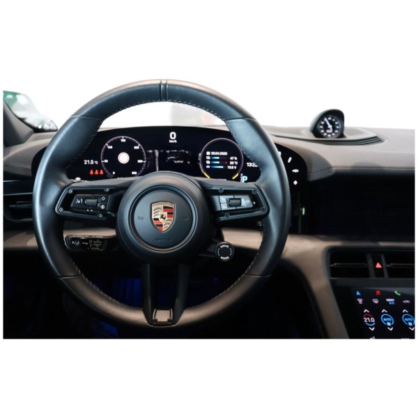 Porsche Taycan 4S Cross Turismo