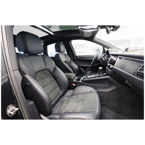 Porsche Macan GTS | High-Performance Luxury SUV