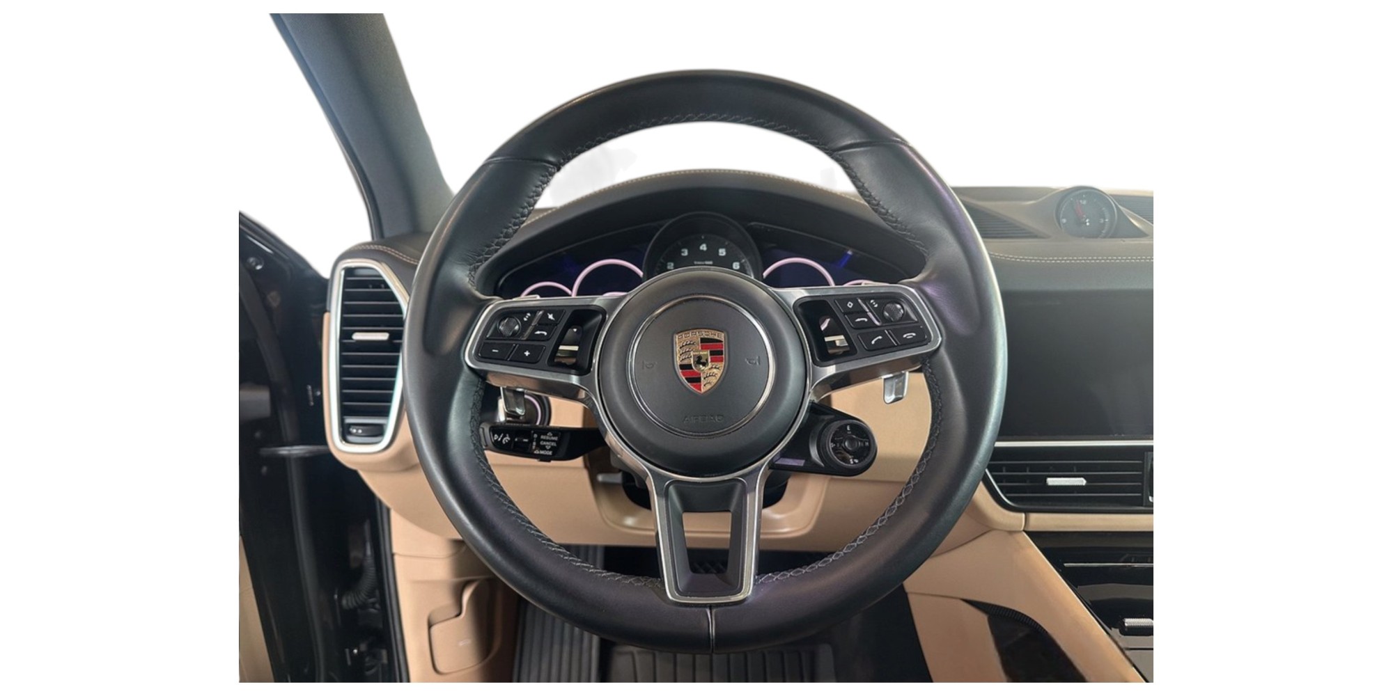 Porsche Cayenne E-Hybrid SUV Platinum Edition – Modena Motors GmbH