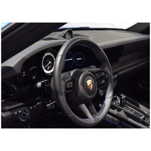 Porsche 911 992 4 GTS Cabrio | Open-Air Thrills