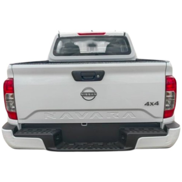 Nissan Navara Double Cab SE Plus