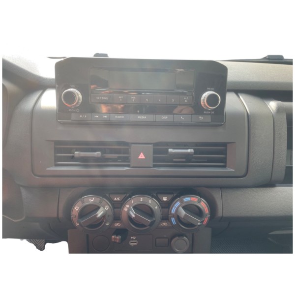 Mitsubishi L200 DC GL 4WD 2.4 Diesel Tough Pickup