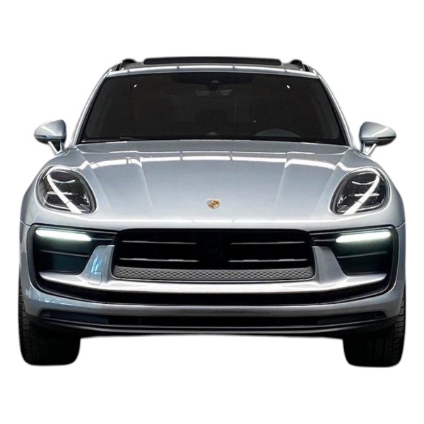 Porsche Macan - Luxury SUV for Dynamic Driving | Modena Motors GMBH