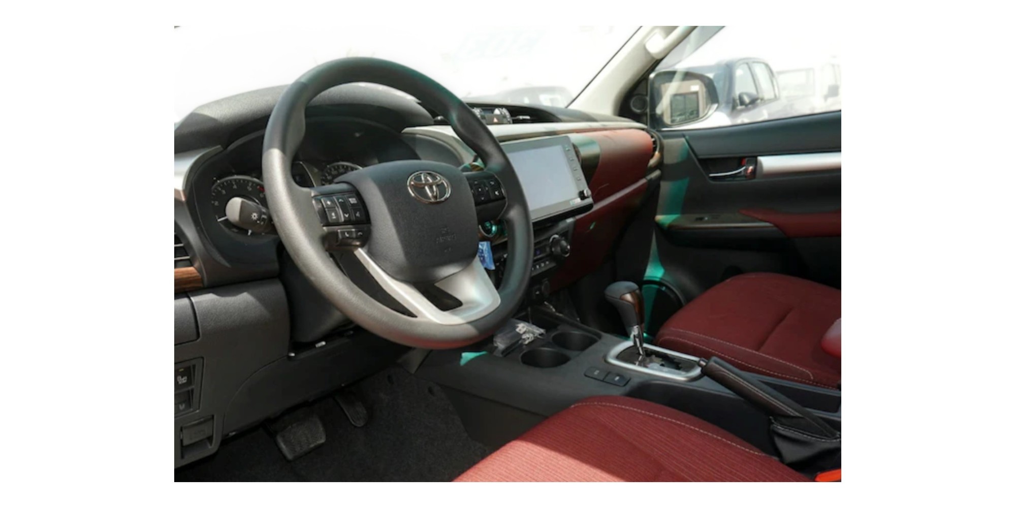 Toyota Hilux SR5 | Rugged and Reliable