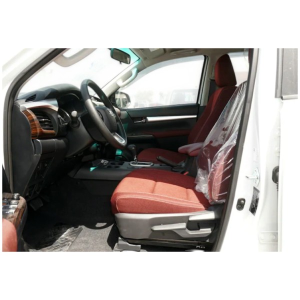 Toyota Hilux SR5 | Rugged and Reliable