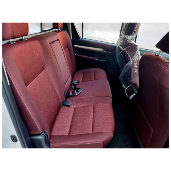 Toyota Hilux SR5 | Rugged and Reliable