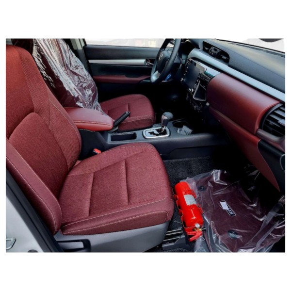 Toyota Hilux SR5 | Rugged and Reliable