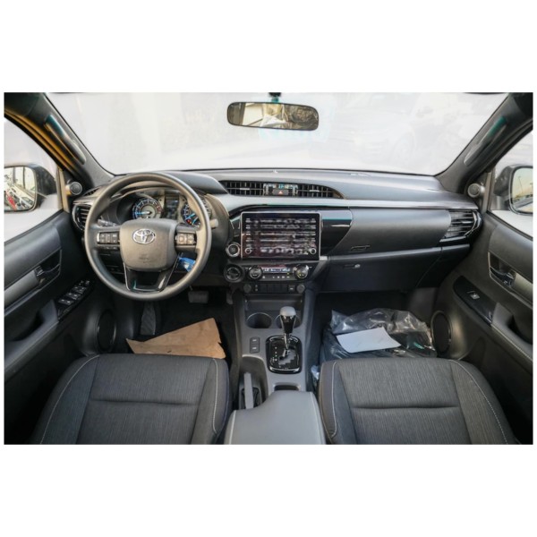 Toyota Hilux SR5 | Rugged and Reliable