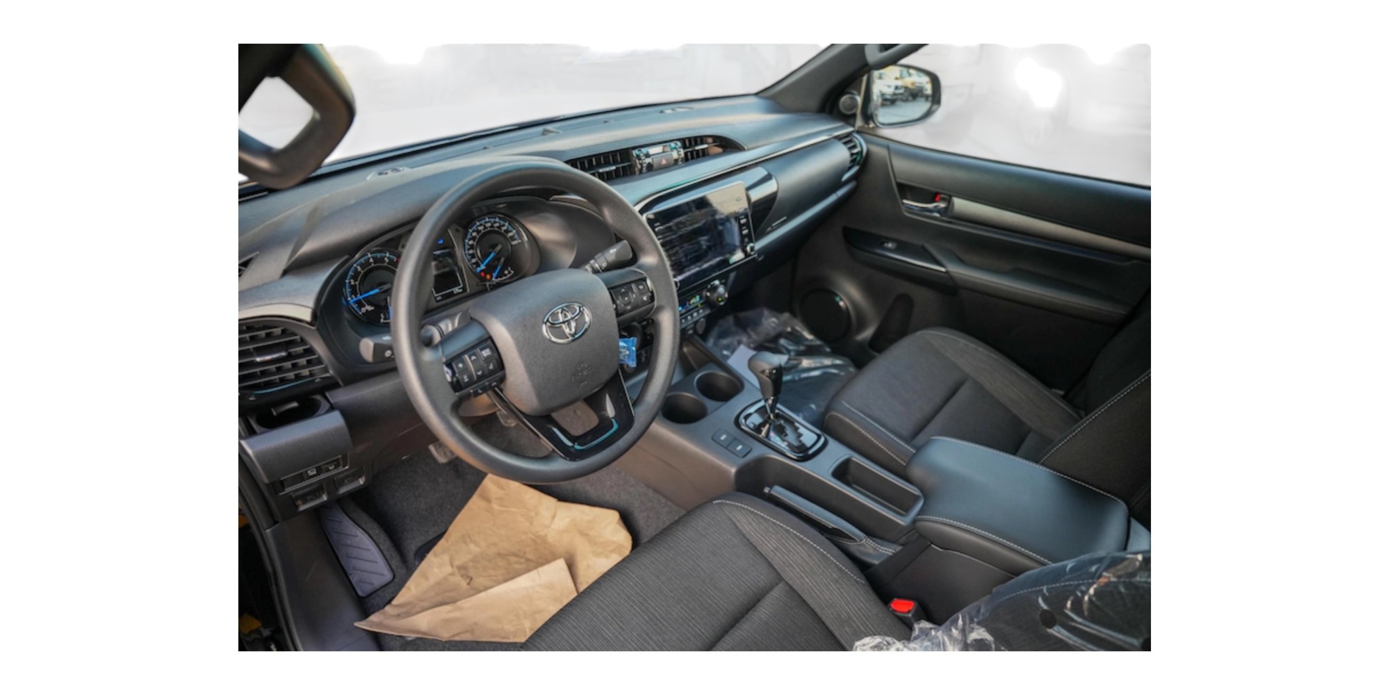 Toyota Hilux SR5 | Rugged and Reliable