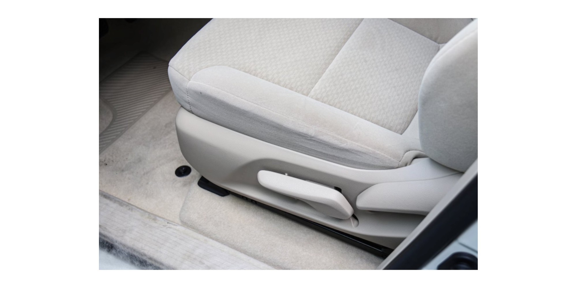 Toyota Land Cruiser GXR | Rugged and Reliable