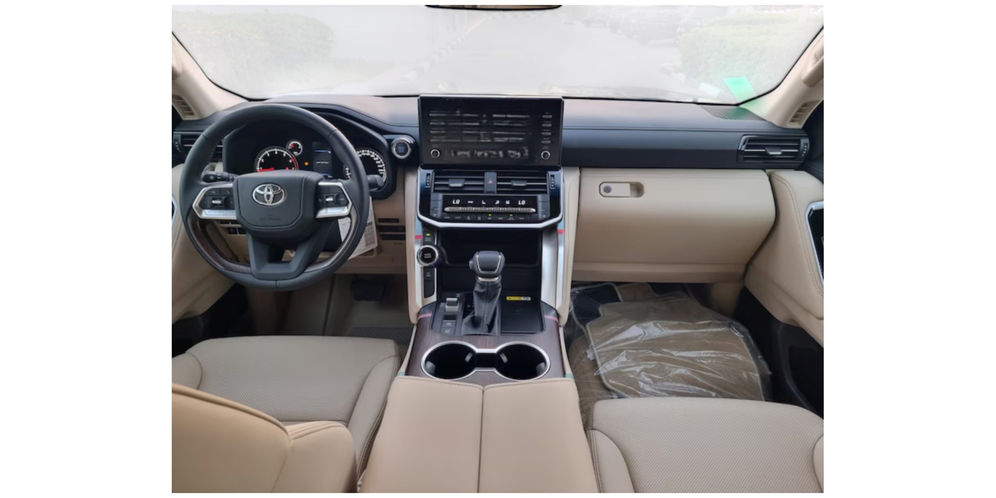 Toyota Land Cruiser GXR | Rugged and Reliable