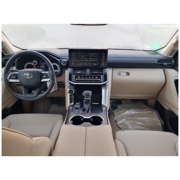 Toyota Land Cruiser GXR | Rugged and Reliable