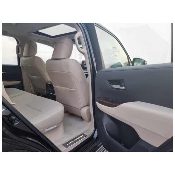 Toyota Land Cruiser GXR | Rugged and Reliable