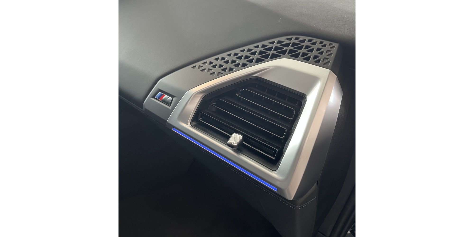 BMW XM | Save 14% | Ultimate Driving Machine