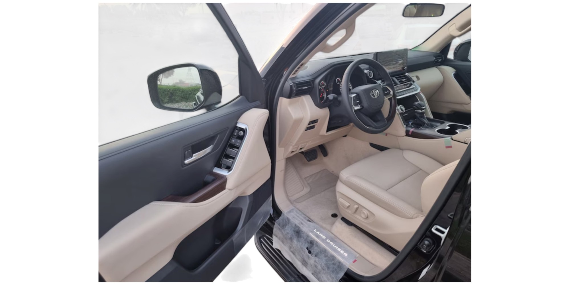 Toyota Land Cruiser GXR | Rugged and Reliable