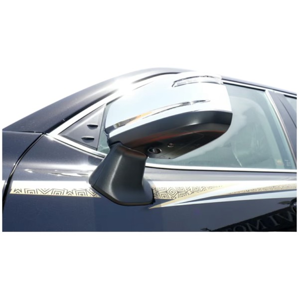 Toyota Land Cruiser VXR TOP | Rugged and Reliable