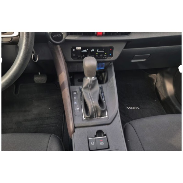 Toyota Yaris Sedan TOP Plus for Sale Modena Motors GmbH