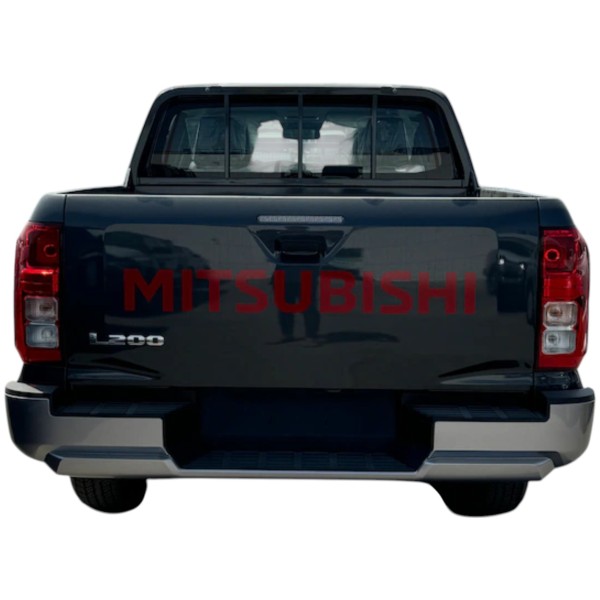 Mitsubishi L200 4.4 Petrol Tough Pickup