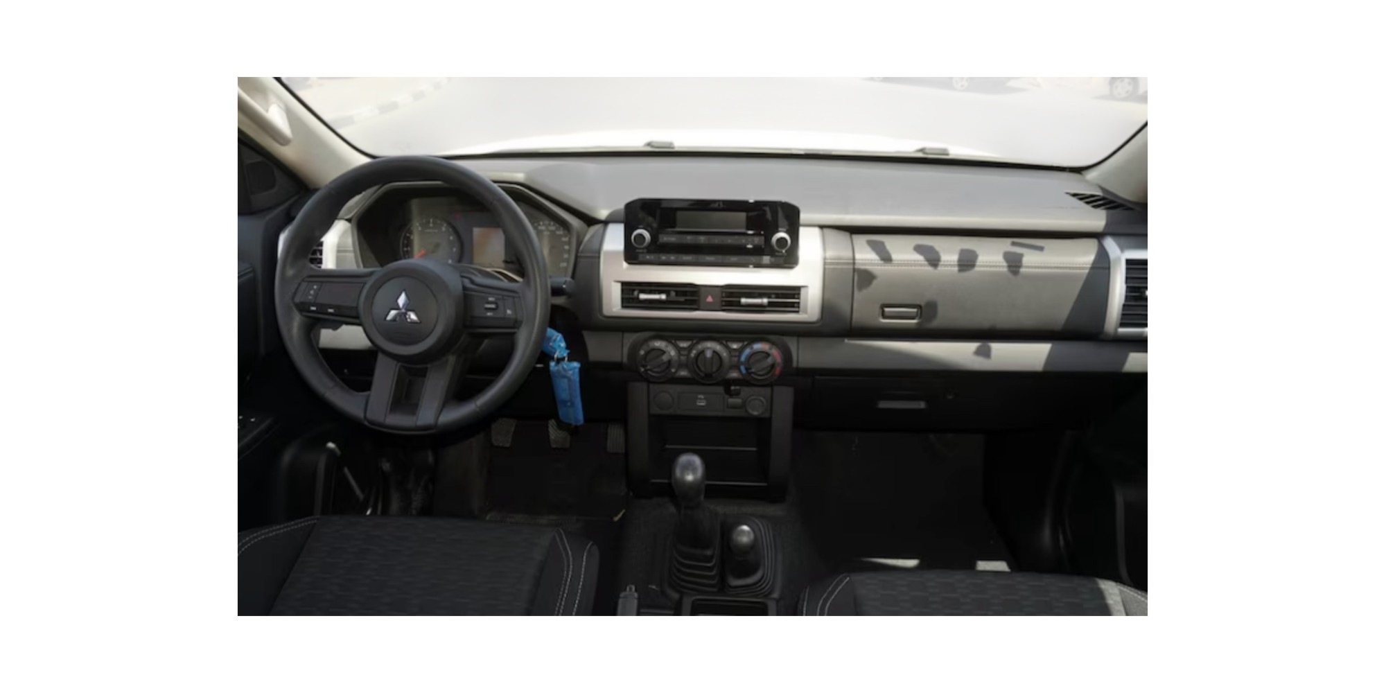 Mitsubishi L200 4.4 Petrol Tough Pickup