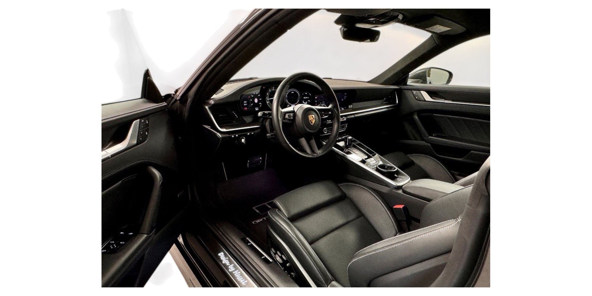 Porsche 911 Turbo S | Open-Air Speed Icon