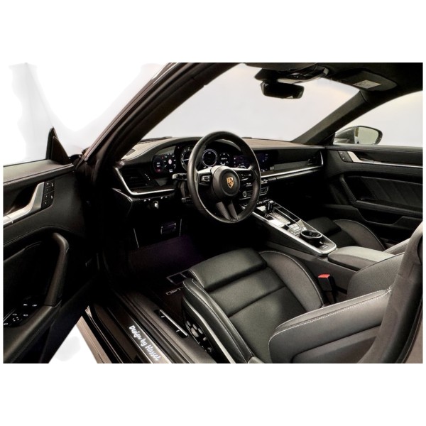 Porsche 911 Turbo S | Open-Air Speed Icon