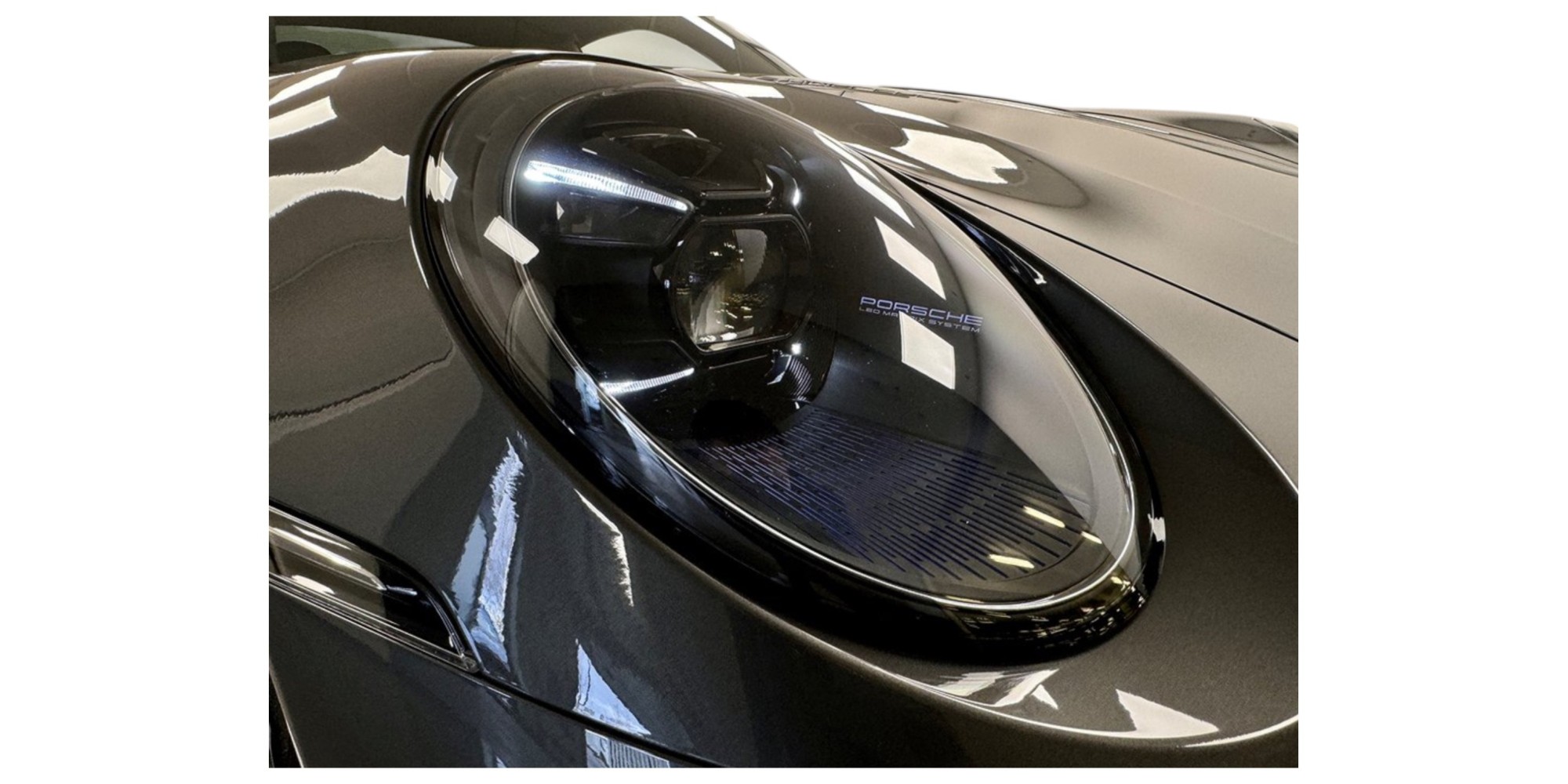 Porsche 911 Turbo S | Open-Air Speed Icon