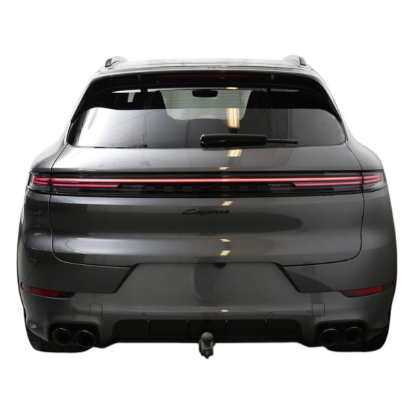 Porsche Cayenne E-Hybrid Luxury SUV – Modena Motors GmbH