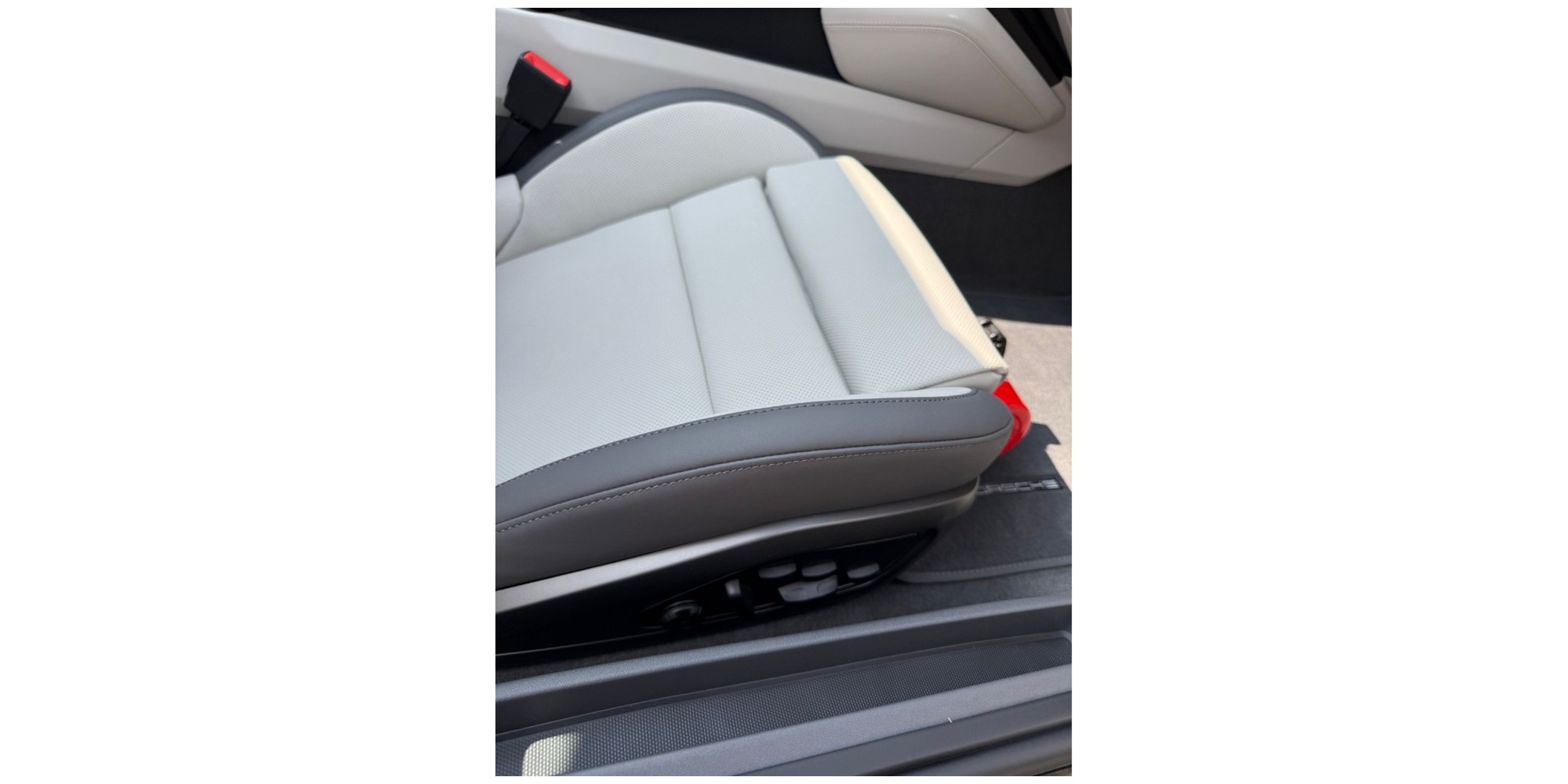 Porsche 911 992.2 Cabrio Targa 4 GTS - Open-Air Sportscar Excellence