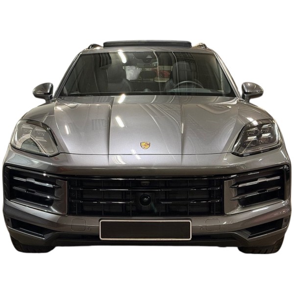 Porsche Cayenne E-Hybrid Luxury SUV – Modena Motors GmbH