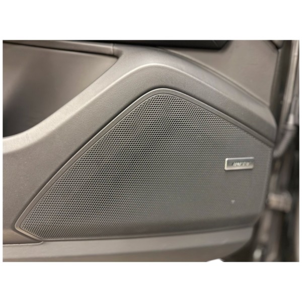 Porsche Cayenne E-Hybrid Luxury SUV – Modena Motors GmbH