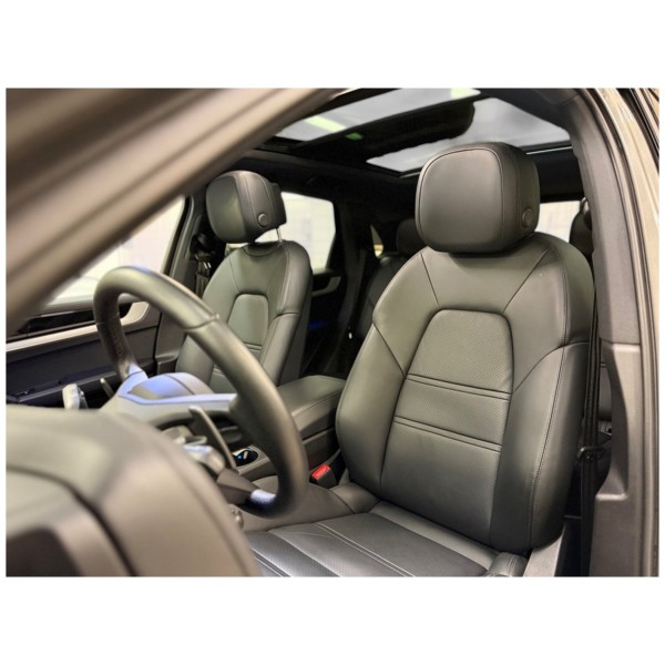 Porsche Cayenne E-Hybrid Luxury SUV – Modena Motors GmbH