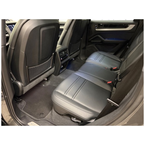 Porsche Cayenne E-Hybrid Luxury SUV – Modena Motors GmbH