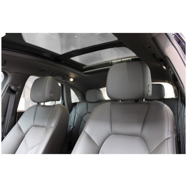 Porsche Macan S – Power & Elegance on Every Drive