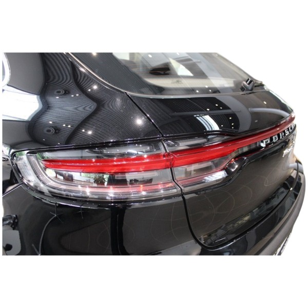 Porsche Macan S – Power & Elegance on Every Drive