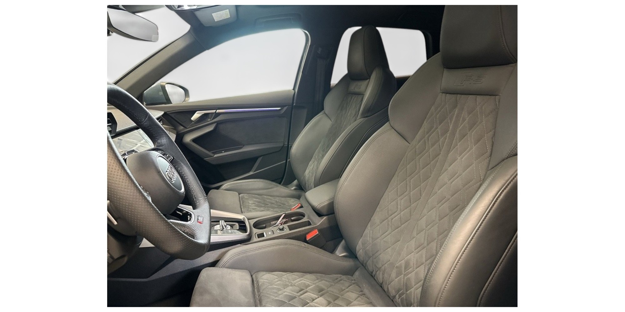 Audi RS 3 Sportback for Sale at Modena Motors GmbH